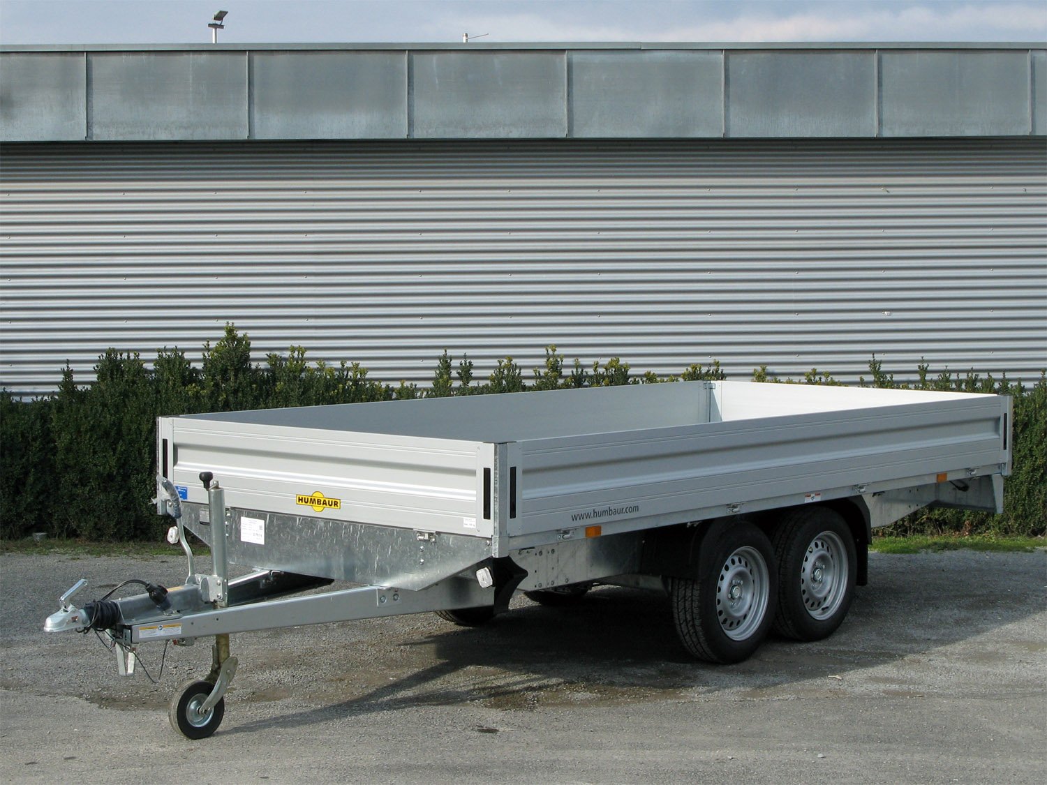 hu2870_humbaur_ht306225_gr_1zHo5dQF9HHeoP.jpg Humbaur HT306225 GR Geschweißter Rahmen – 14 Zurringe – Bild 1