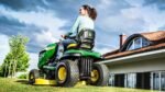 JOHN DEERE Rasentraktor X127 – Bild 5